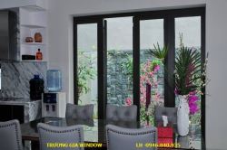 CỬA ĐI 4 CÁNH MỞ QUAY