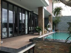 CỬA ĐI XẾP TRƯỢT 8 CÁNH
