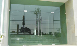 CỬA THỦY LỰC 5 TẤM