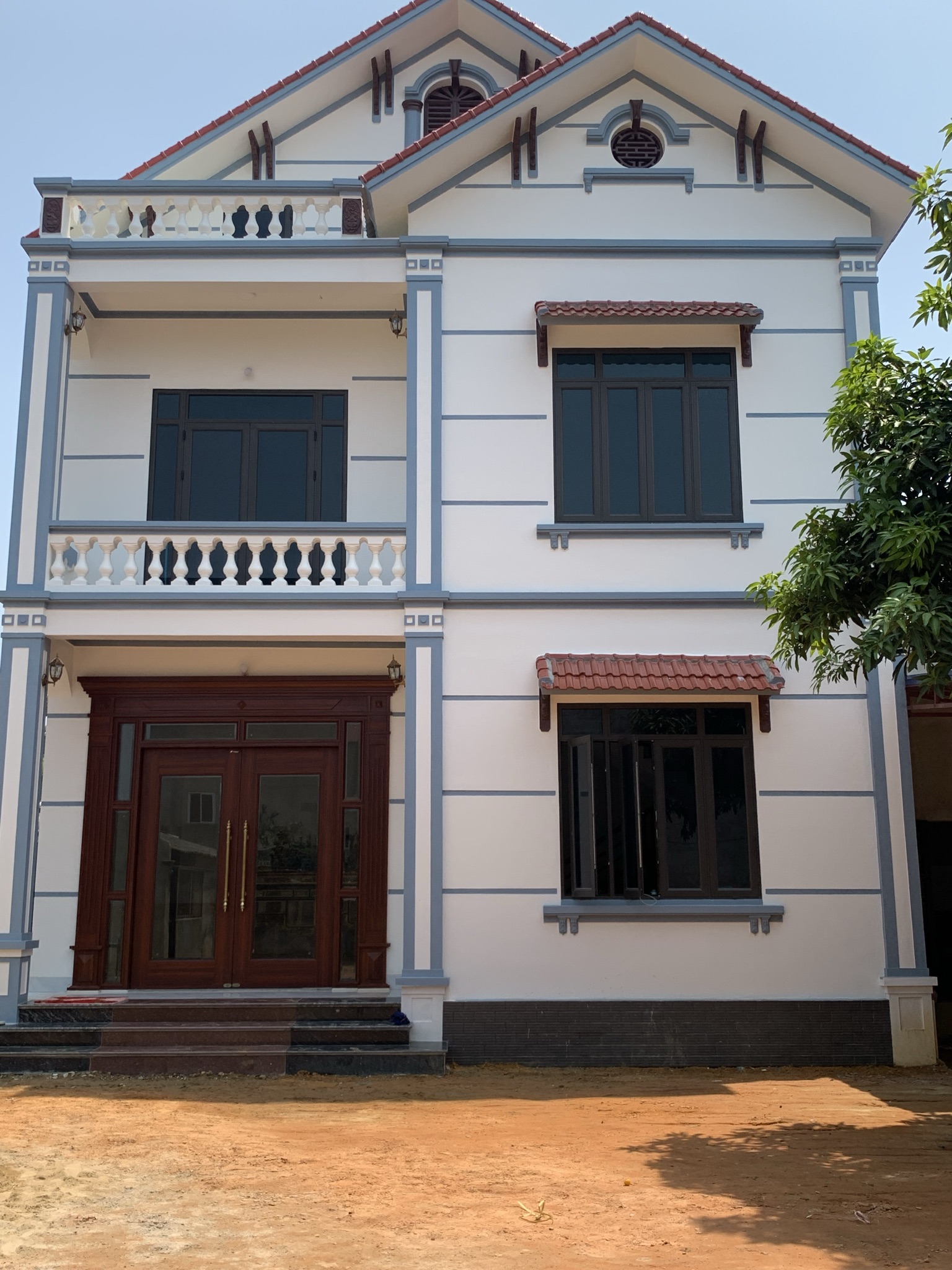 nhà anh Khắc