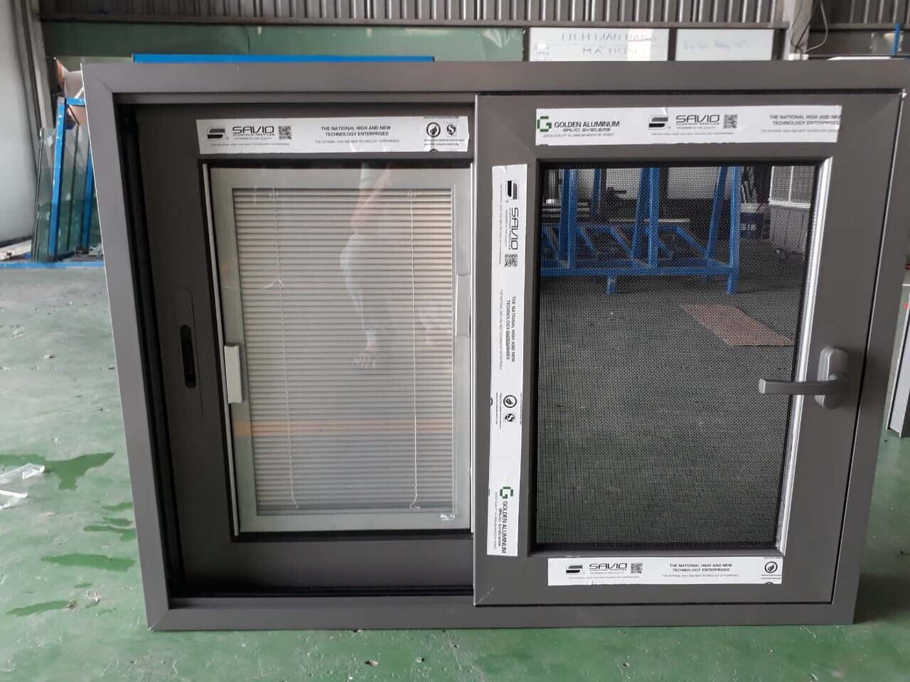 CỬA NHÔM KẾT HỢP LƯỚI INOX 304