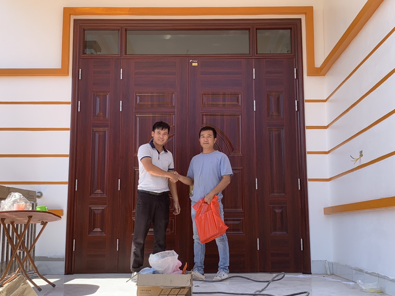 Lắp đặt cửa thép, cửa nhôm AG55 nhà anh HẢI